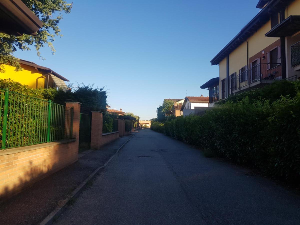 Hotel La Quercia Fiorita Trivolzio Exteriér fotografie